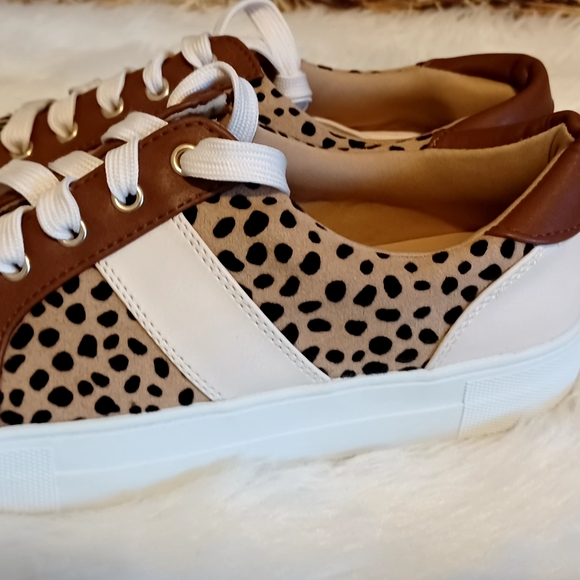 Just Fab Cheetah Print womens sneakers sz 6.5 - Picture 4 of 8